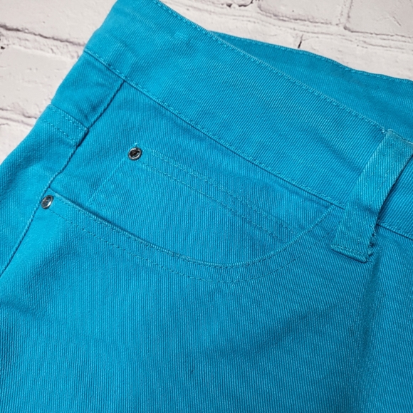 Faded Glory Turquoise Blue Shorts - Rhinestone Accents - Size 20W - Picture 6 of 10